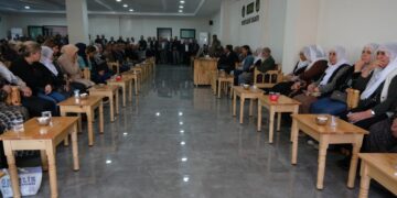 Amed de tezîyeya gerîlayan bi girseyî ameye zîyaretkerdene