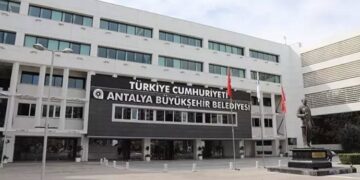 Vera Şaredarîya Antalya operasyon: 8 kesî ameyê destbendkerdene