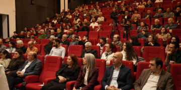 ‘Têkoşîna azadî û demokrasiyê berfireh bikin’