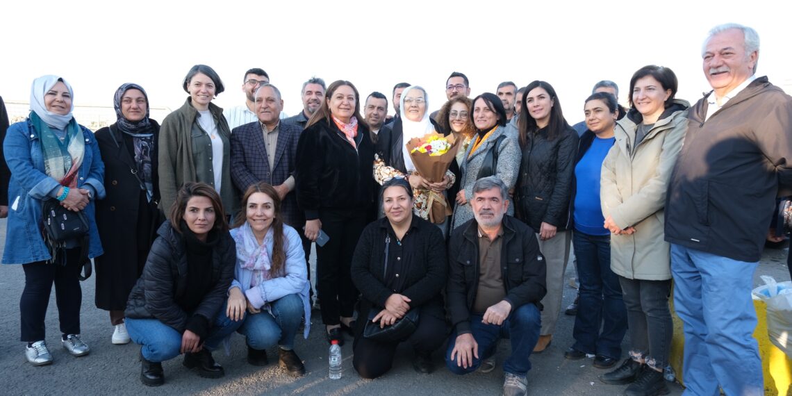 Mûhlîse Karaguzel serbest hat bardan