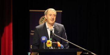 Tuncer Bakirhan: Demokrasiya xwecîhî nexweş e