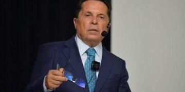 Şaredarê Esenyurtî Ahmet Ozer veradîya