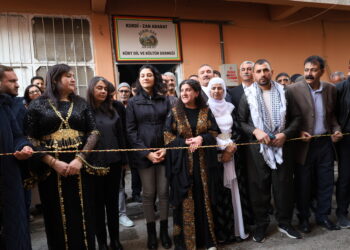 Li Agiriyê piştî 10 salan komeleya çand û ziman vebû