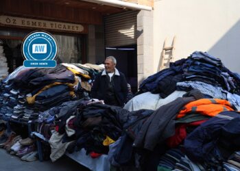 ‘Êdî kes nêeşkeno kincanê kehenan zî biherîno’