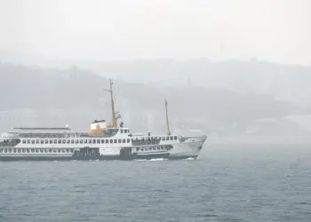 Li Stenbolê seferên rêya behrê hatin rawestandin