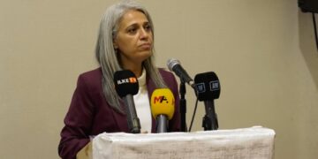 Çîgdem Kiliçgun Uçar: Li tenişta Tevgera Azadiyê ya Kurd cih bigrin