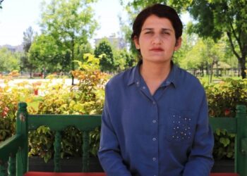 Siyasetmedara Kurd Semra Guzel hat berdan