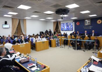 Ji 70 milyar budçeyê tenê sedî 5 ji bo bajarên Kurdistanê hat veqetandin