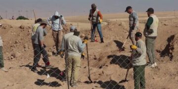 Şengal de 74 mezelê komî ameyê akerdene