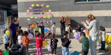 Li Zarokistanê çalakiya ‘Zarok bi mafên xwe zarok in’ pêk hat