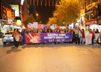 Li Manîsayê meş: Em ê li dijî tundiyê têkoşînê mezin bikin