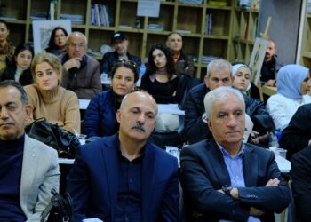 Cegerxwîn û Arjen Arî li Amedê hatin bîranîn