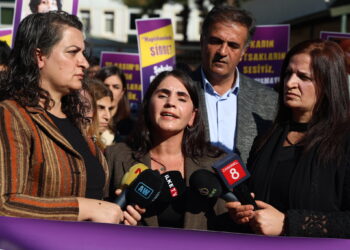 ‘Azadîya cinîyanê girewteyan bi destê komîteyan yena astengekerdene’