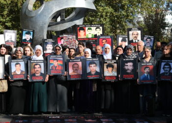 Xizmên Windayan vê hefteyê jinên hatine windakirin bi bîr anî