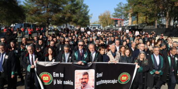 Tahir Elçî di salvegera 10emîn de hate bibîranîn: Ji ber ku aştiyê parast hate kuştin