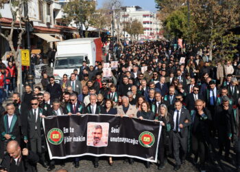 Tahir Elçî di salvegera 10emîn de hate bibîranîn: Ji ber ku aştiyê parast hate kuştin