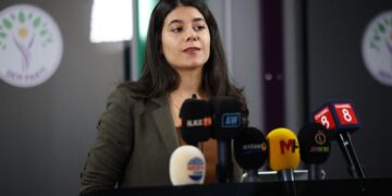 ‘Divê zarok neyên kuştin û mafên wan bên parastin’