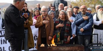 ‘Semedê aştîye keddayene îbadeto tewr bimbarek o’