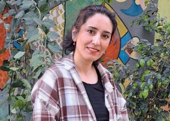 Rejîmê Îranî cezaya hefsî daye mamoste Furug Husrevî