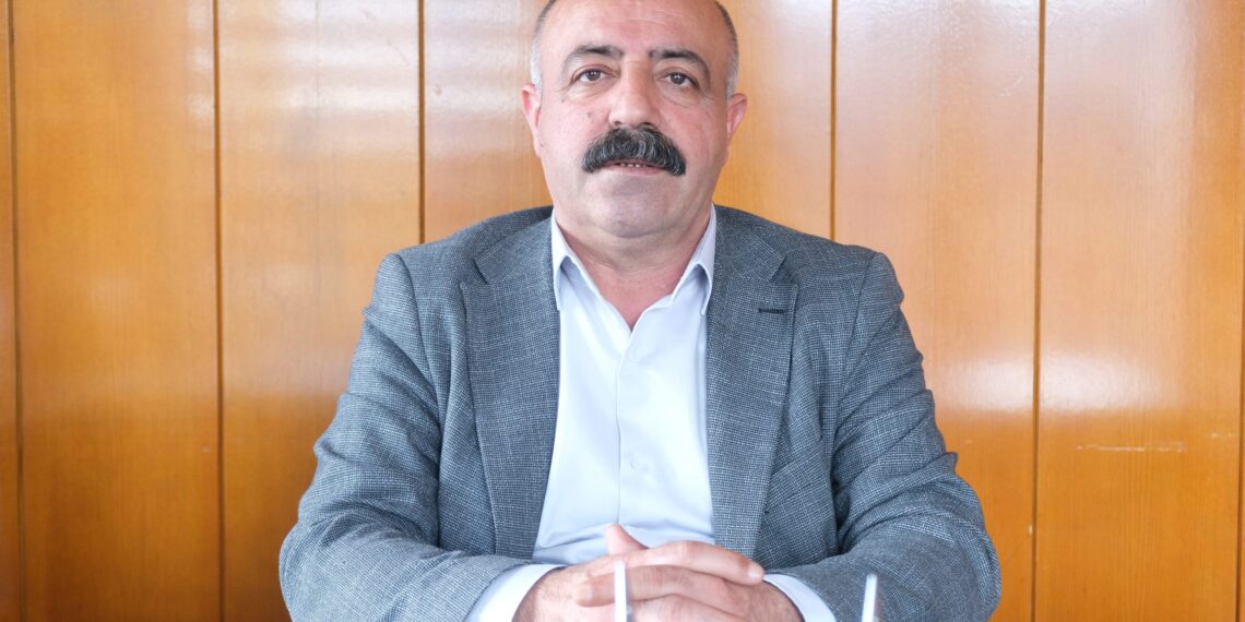 ‘Tirkîya paradîgmayêka tirk û sunîye ser o awan bîya’