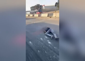 Pêşmergeyan êrîşî gel kir: Kesek hate kuştin û gelek welatî birîndar in