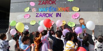 ‘Divê em mafê zarokan biparêzin’