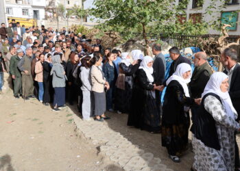 Bi girseyî serdana şîna Lokman Urun kirin