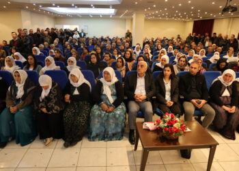 ‘Di avakirina civaka demokratîk de divê gel înîsiyatîfê bigire ser xwe’