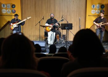 Roja duyemîn ya Mîhrîcana Muzîkê: Ji bo aştiyê erka xwe pêk bînin