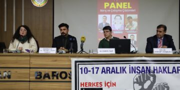 Panela ÎHDê: Divê bersiveke demokratîk bê afirandin