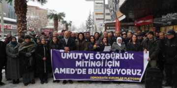 Ji Serhedê banga mitîngê: Em ji bo çareseriya demokratîk û azadiyê bicivin