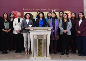 ‘Bûyera îstîsmarê ya li Meclîsê encama polîtikaya desthilatê ye’