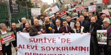 Elewiyên Ereb li ber Meclîsa Tirkiyê gotin: Bila komkujî bên rawestandin