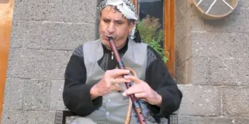 Dengbêj Eliyê Qerejdaxî koça dawî kir