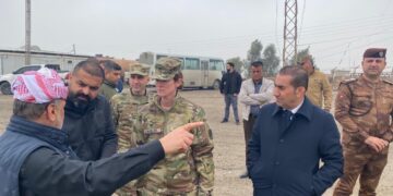 Rayedara Amerîkî Bagley serdana deriyên li ser sînorê Başûr û Rojava kir