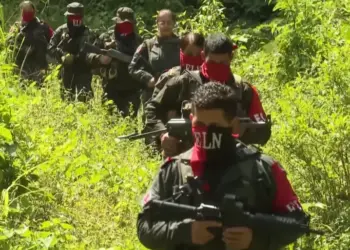 ELN xwe ji şer re amade dike