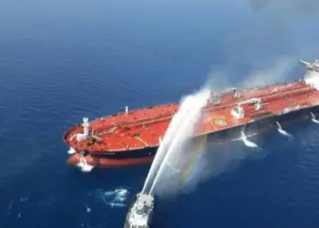 Îranê 18 kesên ku li Kendava Omanê binçav kiribû, girt