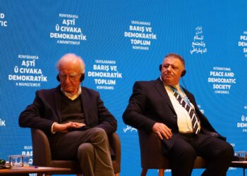 Mohamed Refaat: Ez slavên xwe yên taybet ji Ocalan re dişînim