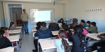 Kargeha ‘Zarok û mafên wan ên zimanî’ hat lidarxistin