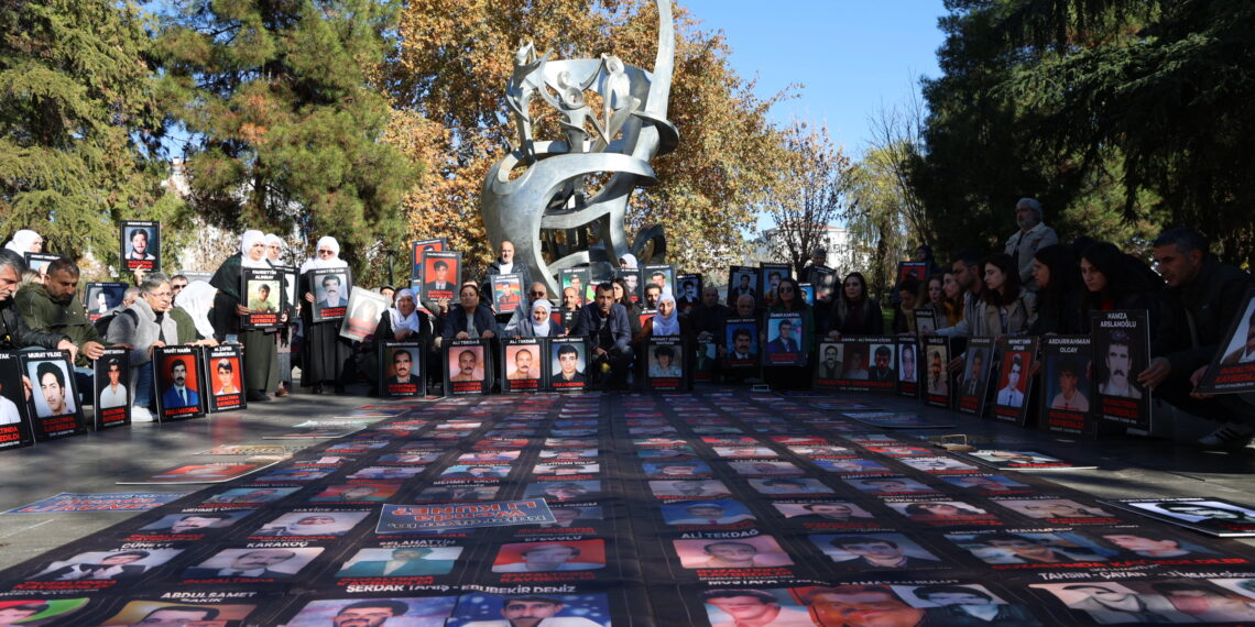 Xizmên Windayan xwest ku kujerên Atîlla Korkmaz bên dîtin