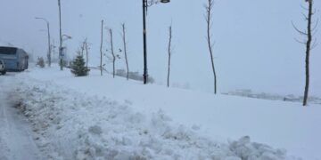 Li Başûrê Kurdistanê barîna berfê: 21 kes winda ne