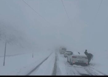 Berfê rêya Cizîrê û Şirnexê girt