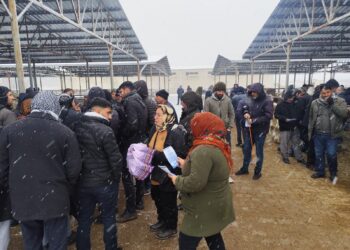 Di bin berfê de xebata mitînga ‘Hêvî û Azadiyê’ tê kirin