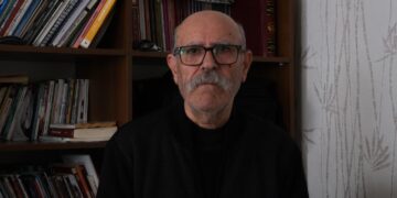 Hacî Ozkal: Ziwanêk tena bi qalkerdişî aver nêşono