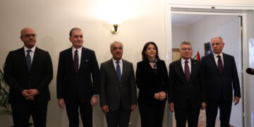 Pervîn Buldan piştî hevdîtinê got: Aştî bê hiqûq û yasa nabe