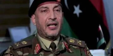 Balafira serfermandarê artêşa Lîbyayê li Enqereyê ket