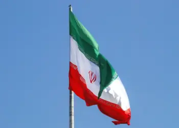 Rejîma Îranê 7 girtî bi darve kirin