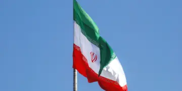 Rejîma Îranê 7 girtî bi darve kirin