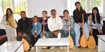 Nasnameyo ke bi awazan ame awankerdene