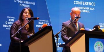 Mesûd Barzanî û Bafil Talabanî peyam şandin Konferansa Navneteweyî